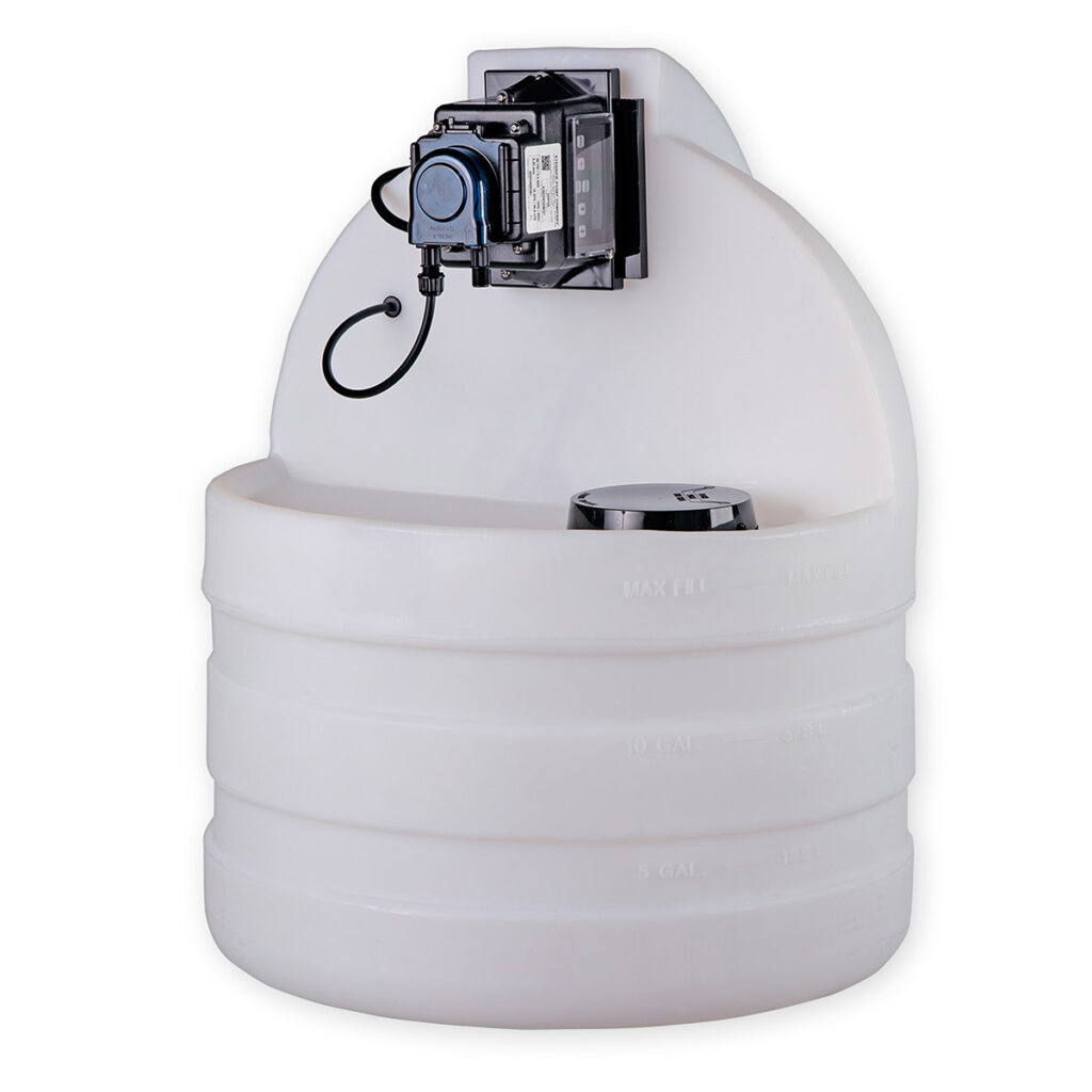 Solution Tank with Pump